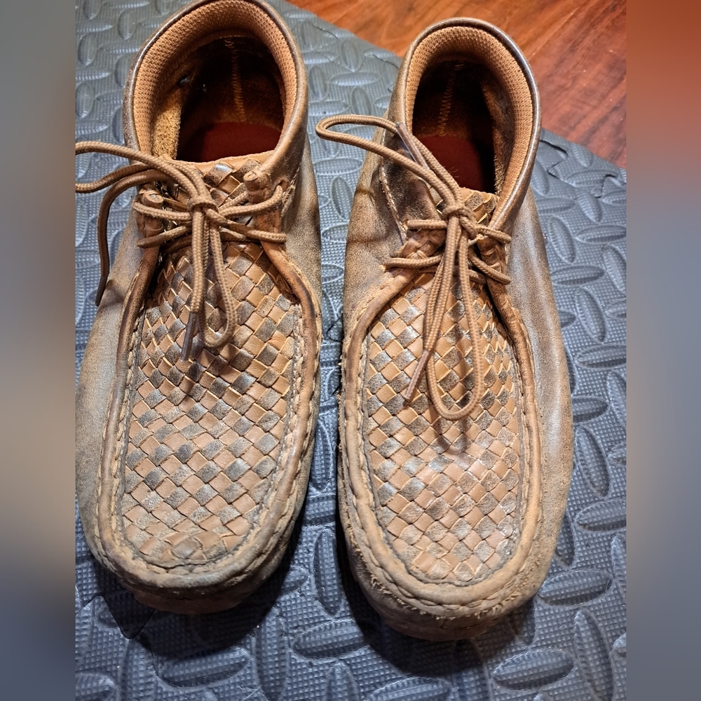 High top Leather Twisted